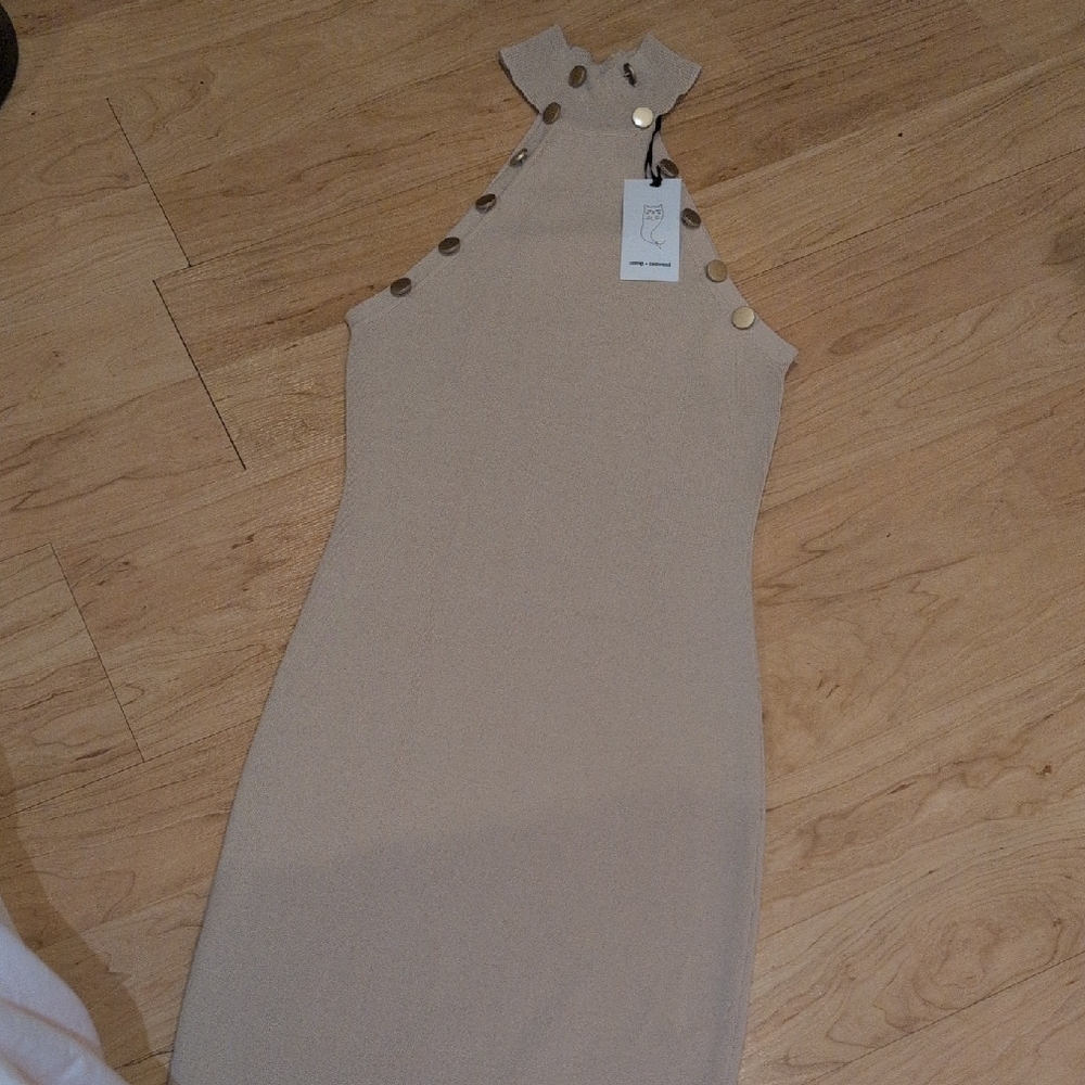 Chic Beige Backless Dress with Button Accents